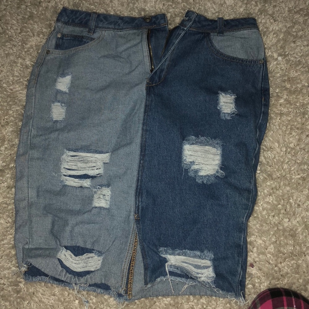 Denim skirt